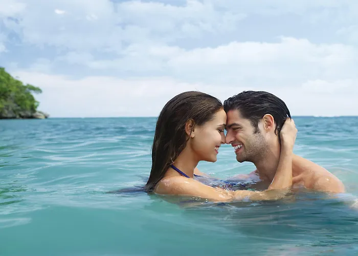 Couples Sans Souci (adults Only) 4*