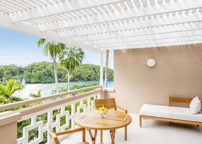 Couples Sans Souci (adults Only)